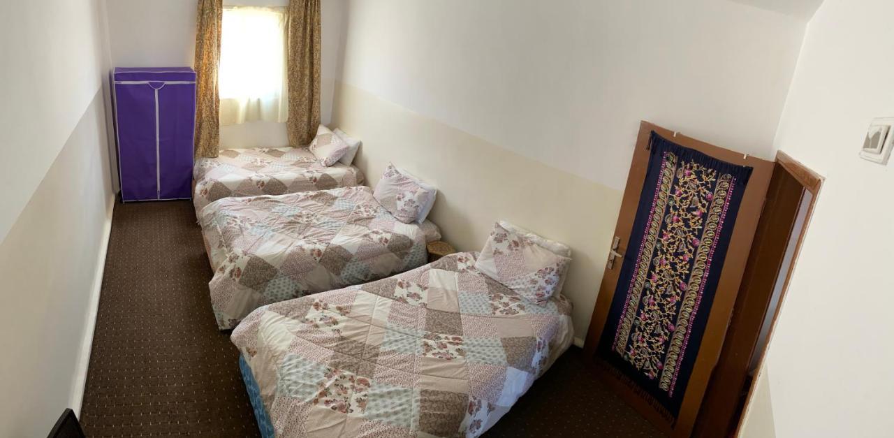 Petra Family House Bed & Breakfast Exterior photo